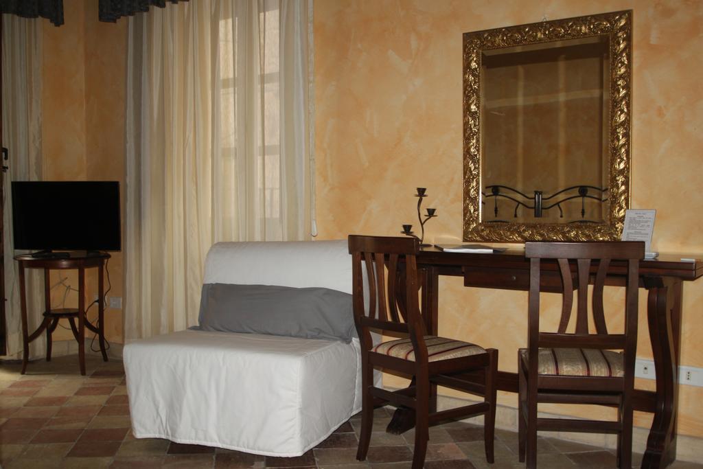 Dimora Apollo Apartment Сиракуза Екстериор снимка